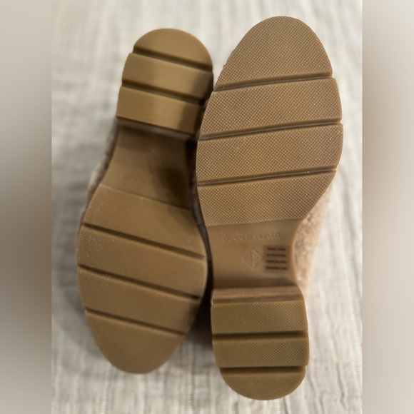 Donald J. Pliner Beige Shearling Clogs - Picture 6 of 6